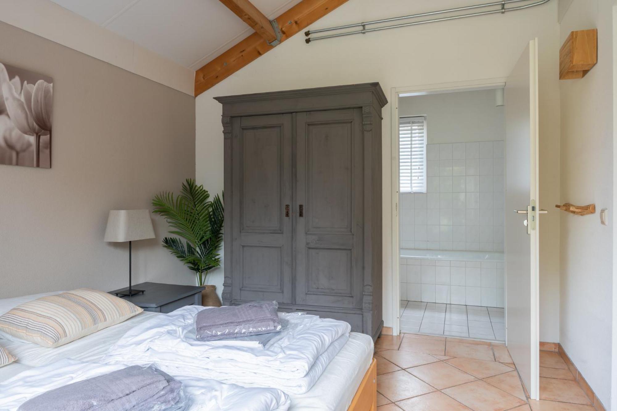 Vakantiewoning in villapark de oesterbaai Wemeldinge Buitenkant foto