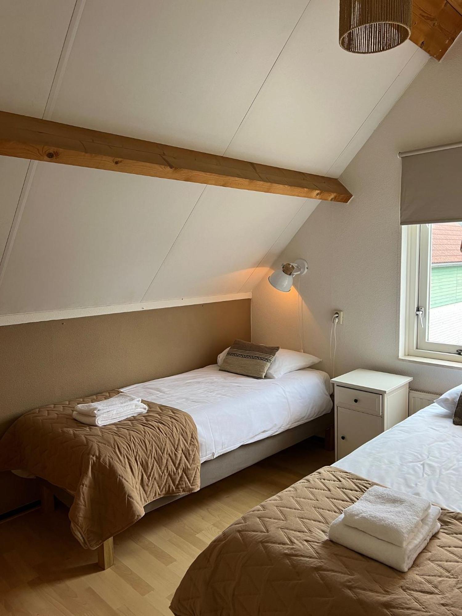Vakantiewoning in villapark de oesterbaai Wemeldinge Buitenkant foto